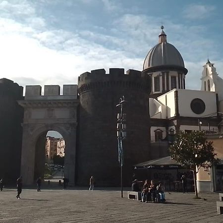 나폴리 Puntoxenia Torri Aragonesi 아파트 외부 사진